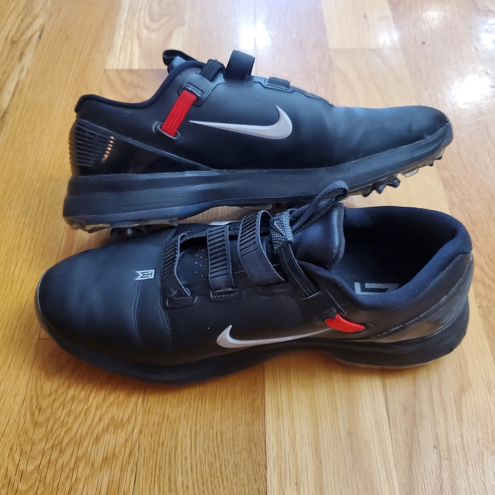 Men's Nike Tiger Woods TW71 Fast Fit Golf Shoes